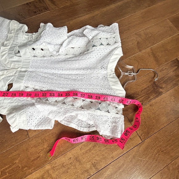 Dress - Picture 10 of 10